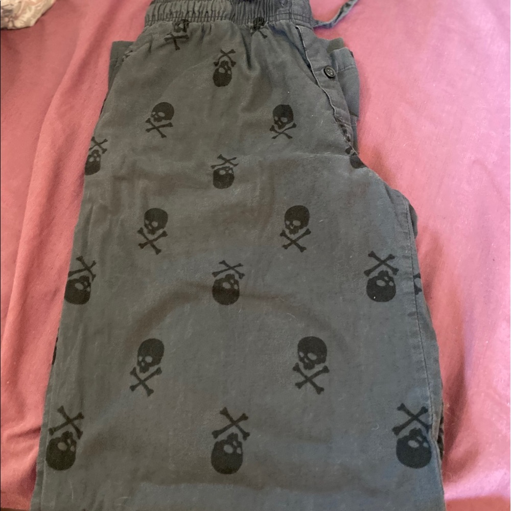 Skull pants